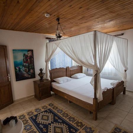Ala Baykus Bed & Breakfast อาเลอเจอติ ภายนอก รูปภาพ