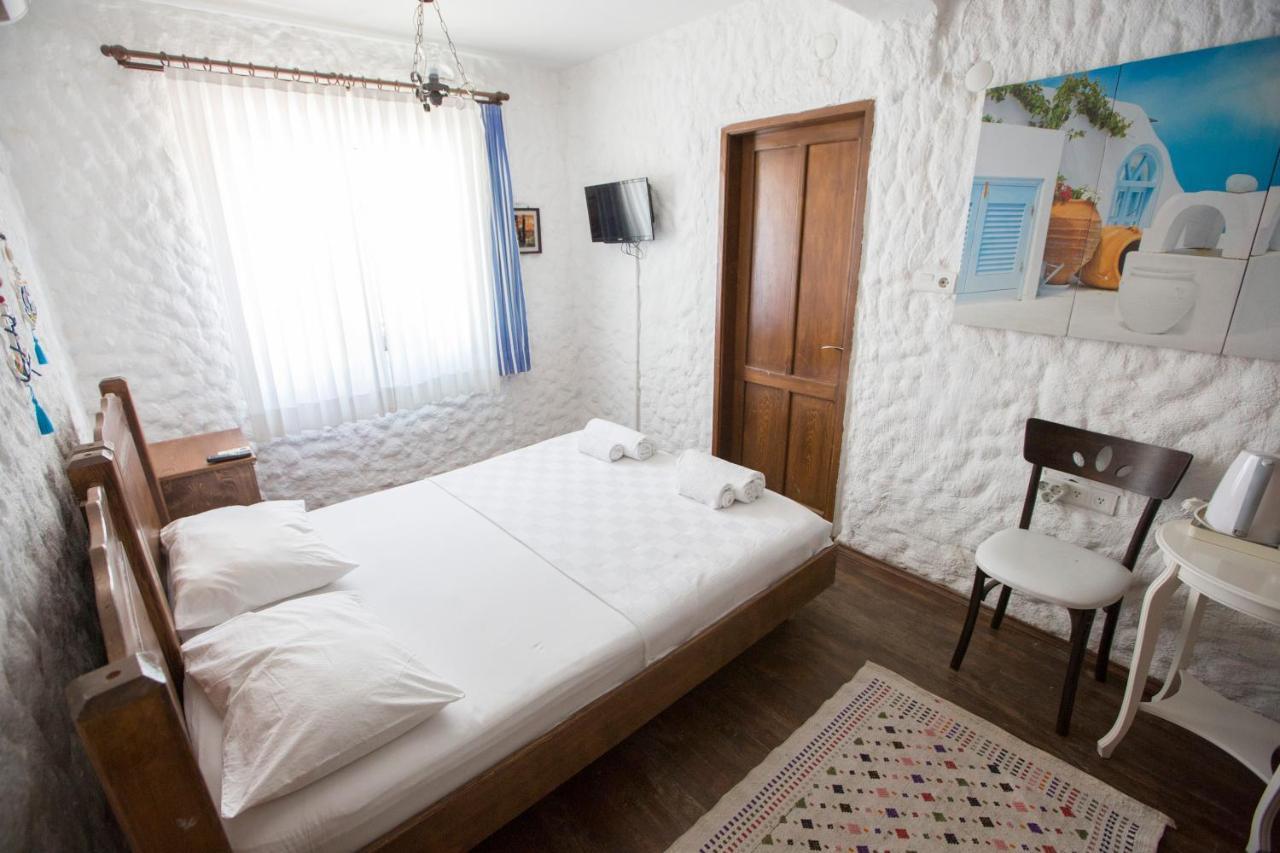 Ala Baykus Bed & Breakfast อาเลอเจอติ ภายนอก รูปภาพ